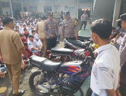Polsek Muntilan Gencar Sosialisasikan Larangan Knalpot Brong Di Sekolah