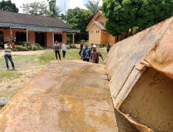 Sarana Penyeberangan Rusak, Warga Desak Bupati Segera Diperbaiki.