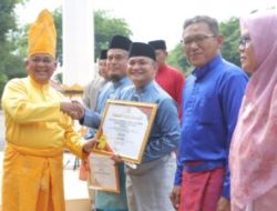 HUT Aceh Tamiang Ke-22 Tahun, Sejumlah SKPD Menerima Piagam Penghargaan