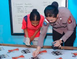 Brigpol Ita Kunjungi Sanggar Ameldi, Menjaga Warisan Batik Papua