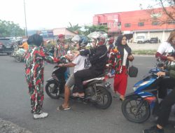 LMP Macab Kota Padang Gelar Bukber dan Berbagi Takjil Kepada Pengendara Di Depan Sekretariat