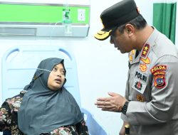 Kapolda Sumbar Irjen Pol Gatot Tri Suryanta Tinjau Lokasi dan Korban Kecelakaan Bus ALS di Padang Panjang