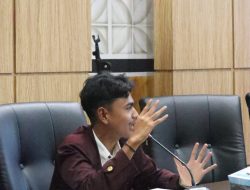 Wakil Presiden Mahasiswa UIN Imam Bonjol, Habib Prananda Andy, Ajak Panitia PBAK Berdiskusi Terkait Polemik Atribut Maba