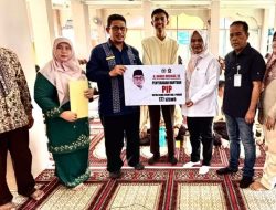 Andre Rosiade Salurkan Bantuan Pendidikan di SMAN 2 Padang: “Pendidikan Harus Merata untuk Semua”