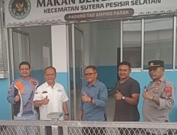 Kapolda Sumbar Gatot Tri Suryanta Tinjau Dapur MBG di Pessel, Tegaskan Polri Peduli Gizi Anak Bangsa