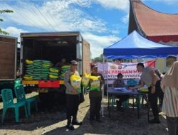 Di Bawah Komando Kapolres Pasaman Barat, Polisi Turun Tangan Bantu Warga Dapatkan Beras Murah