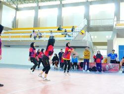 Masyarakat Nagari Padang Pariaman Ramai Ikuti Fun Run & Bola Voli