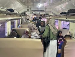 Nataru Belum Usai, KAI Divre II Sumbar Sudah Layani Lebih dari 100 Ribu Penumpang