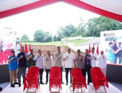 Diawali Pemukulan Tabuah Oleh Kepala BP BUMN Dony Oskaria, 80 Unit Huntap Segera Bangun