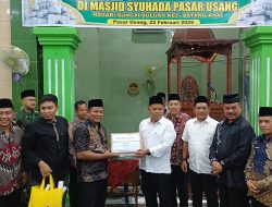 Bupati John Kenedy Azis Sambut Tim Safari Ramadan Sumbar di Batang Anai, Bantuan Mengalir untuk Masjid Syuhada