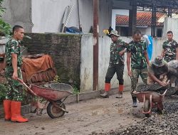 Puasa Bukan Halangan, Terus Kebut Pengecoran Jalan