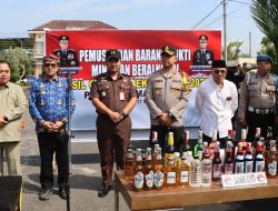 Tekan Angka Kriminalitas, Polres Temanggung Musnahkan Ribuan Botol Miras Hasil Operasi Pekat Candi 2026