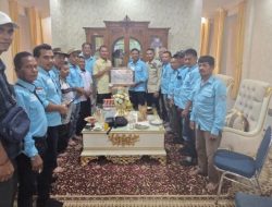 Ketua DPRD Pasaman Barat Terima Kunjungan AJO Pasbar di Momen HPN 2026