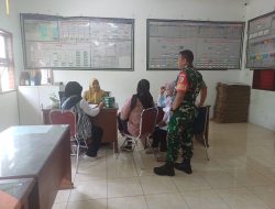 Babinsa Koramil 01 PBU Serka Syafrijal Aktif Kawal Pendataan Statistik Hunian di Ujung Gurun Demi Ketertiban dan Akurasi Data