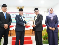 Paripurna DPRD Tanah Datar, Sejumlah Catatan Disampaikan untuk LKPj Bupati 2025