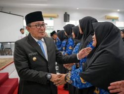 Bupati Eka Putra Lantik dan Serahkan SK 46 Orang PNS Formasi Tahun 2024