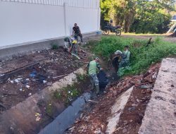 Semangat Kebersamaan Babinsa Koramil 01/PBU Warnai Goro Bersama Warga Koperasi Merah Putih