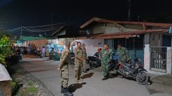 Babinsa Ujung Gurun Serka Syafrijal Tingkatkan Patroli Malam Bersama Satpol PP Demi Menjaga Keamanan Wilayah