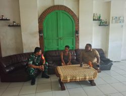 Sertu Ipal Perkuat Silaturahmi Lewat Komsos Humanis Bersama Warga Kelurahan Kampung Pondok Koramil 01/PBU