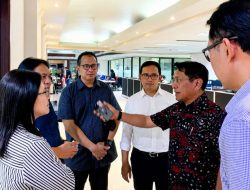 Gerak Cepat John Kenedy Azis Perjuangkan Sekolah Korban Banjir Demi Masa Depan Anak Batang Anai