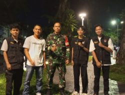 Sertu Maiko Muriyanto Hadir di Tengah Malam Takbiran, Babinsa Flamboyan Baru Ajak Warga Jaga Ketertiban di Rimbo Kaluang