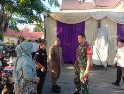 Babinsa Pelda Andi Irawansyah Bersama Bhabinkamtibmas dan Dubalang UKS Bahas Pengamanan Wilayah Ulak Karang Selatan