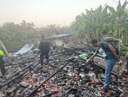 Polsek Jepon Olah TKP Kebakaran Rumah di Ngampon, Diduga Akibat Konsleting Listrik