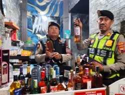 Sat Samapta Polres Demak Bongkar Peredaran Miras Oplosan di Wonosalam