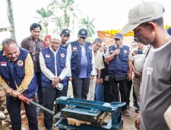 BNPP RI Gelar Pelatihan Pembuatan Genteng Lumpur Sisa Banjir