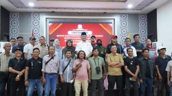 Gelar Konferensi Pers, Bupati Jelaskan Penyaluran Bantuan Stimulan Bagi Warga Penyintas Bencana di Aceh Tamiang