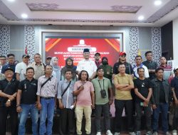 Gelar Konferensi Pers, Bupati Jelaskan Penyaluran Bantuan Stimulan Bagi Warga Penyintas Bencana di Aceh Tamiang