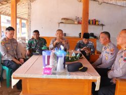 Polres Kendal dan PDAM Tirto Panguripan Distribusikan Air Bersih ke Dukuh Sirowo