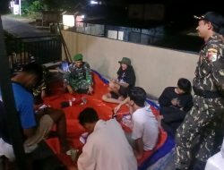 Babinsa 02/Limpung Bersama Komponen Masyarakat Melaksanakan Patroli Keamanan
