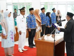 Lantik 12 Pejabat, Bupati Eka Putra Tegaskan Rotasi, Mutasi, dan Promosi Akan Terus Bergulir