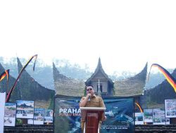 Pameran Foto Prahara Pulau Emas, Wabup Ahmad Fadly Sampaikan Apresiasi