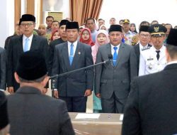 Mukhlis Pimpin Dinsos PPPA Tanah Datar, Bupati Eka Putra Tekankan Kinerja dan Pelayanan