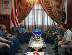 Didampingi Kasi Intel Kasrem Kolonel Arm. Muhammad Farid Hidayat, Danrem 032/Wirabraja Perkuat Komunikasi Strategis