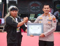Hadiri Andong Nyawiji #5, Kapolresta Magelang Ajak Warga Rawat Kelestarian Gunung Andong