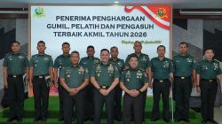 Gubernur Akmil Beri Penghargaan  kepada Gumil, Pelatih, dan Pengasuh Terbaik