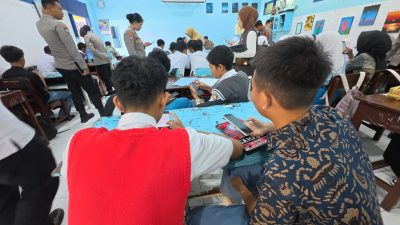 Polres Temanggung Bekali 68 Siswa SMA Muhammadiyah Keterampilan Kecerdasan Buatan Melalui Program “Paham AI”