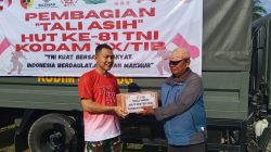 HUT Ke-81 TNI, Dandim 0312/Padang Letkol Inf Faiq Fahmi Wujudkan Kepedulian Lewat Tali Asih di Lapangan Imam Bonjol
