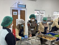 Pastikan Bebas Racun, Dapur Makan Bergizi Gratis di Temanggung Lalui Uji Klinis Propam