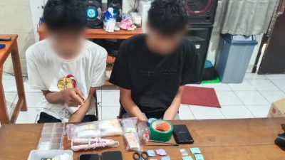 Dit Resnarkoba Polda Jateng Ungkap Peredaran Sabu Modus “Alamat Web”, Dua Pengedar Diamankan dan 16 Paket Disita