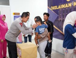 Kunjungi Anak Penderita CTEV di RS Bhayangkara Semarang, Kapolda Jateng Berikan Semangat dan Tumbuhkan Harapan Bisa Beraktivitas Normal Lagi