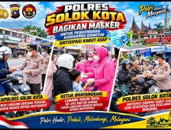 Antisipasi Dampak Kabut Asap, Kapolres Solok Kota dan Ny. Ayu Mas’ud Ahmad Bersama Personel Hadirkan Kepedulian Nyata untuk Masyarakat
