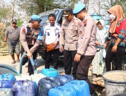Sambut HUT Propam Polri ke-24, Bidpropam Polda Jateng dan Polres Brebes Salurkan 35 Ribu Liter Air Bersih untuk Warga Pamulihan